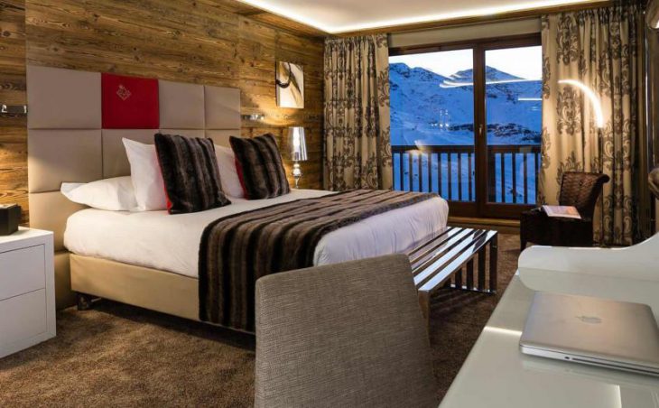 Koh-I Nor Hotel, Val Thorens, Double Room